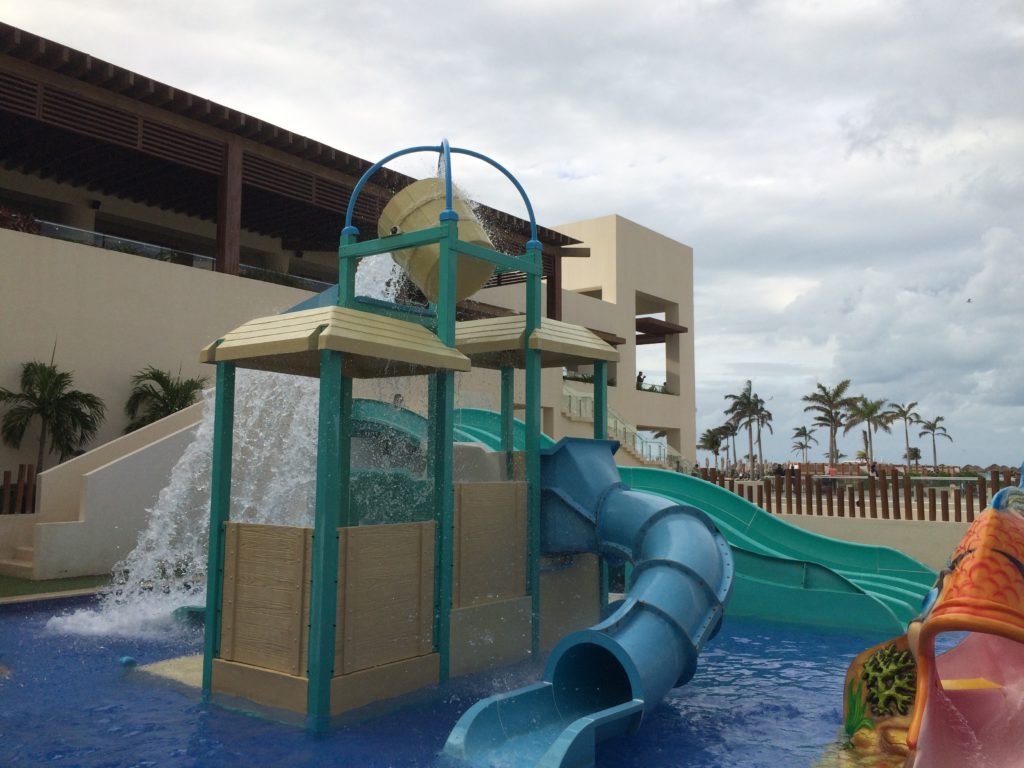 kidz club hyatt ziva cancun