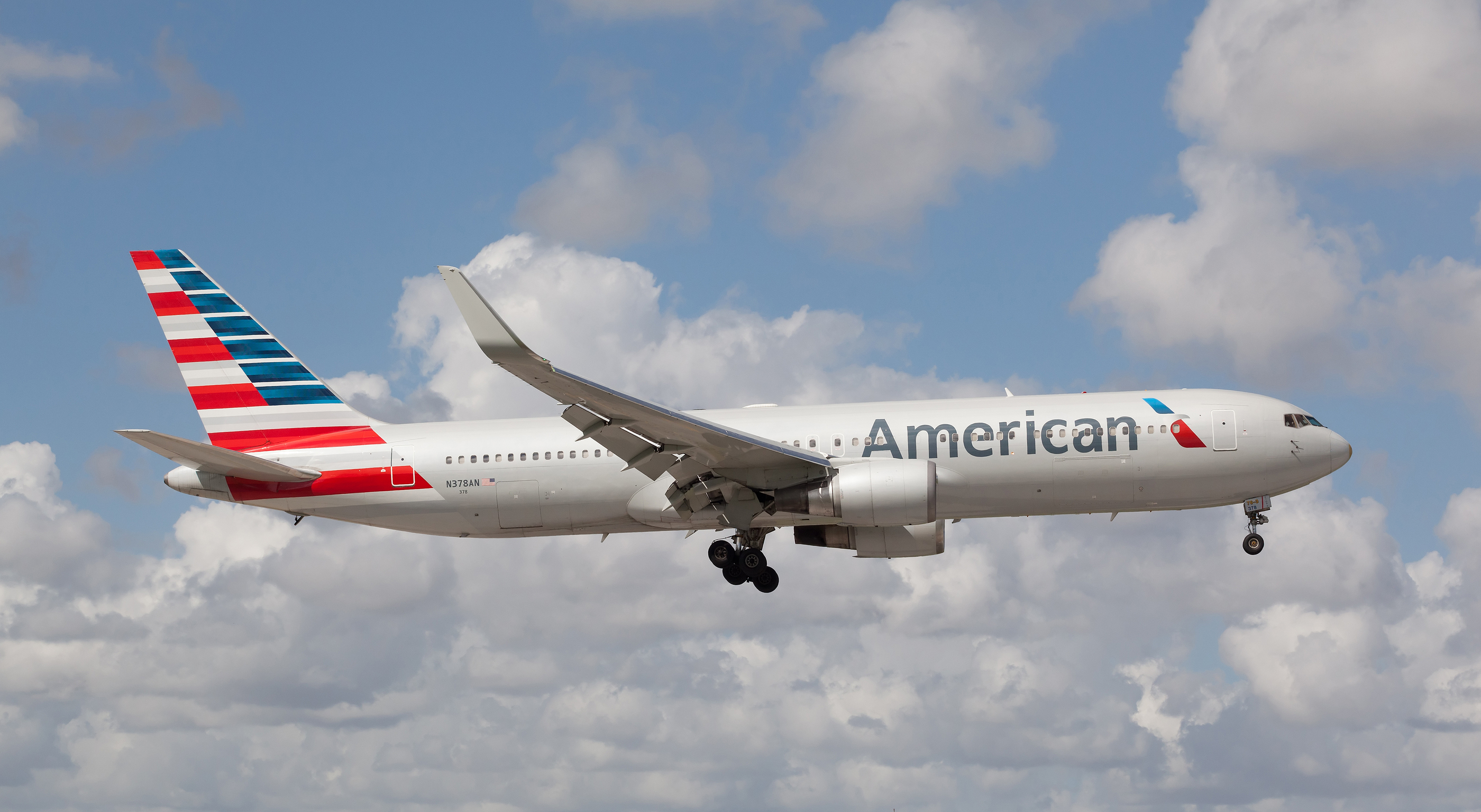 American Airlines, Airplane